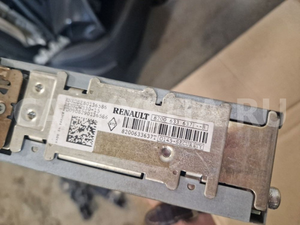 Штатная магнитола Renault Megane 2 Renault 20 оригинальный номер 8200633637