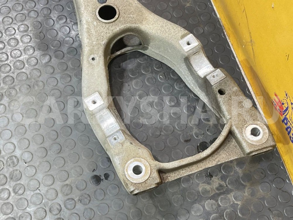 Балка задняя Audi Q7 4L (2005—2009) Audi 200 оригинальный номер 7L8512369