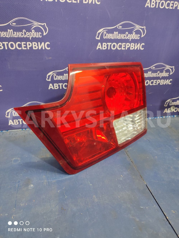 Задний внутренний фонарь правый Ssang Yong Kyron 2 Ssang Yong Kyron оригинальный номер 8360409150