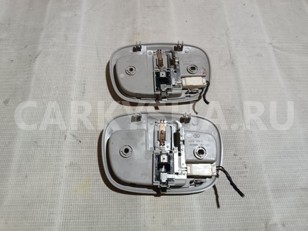 Плафон салонный Ssang Yong Rexton оригинальный номер 8372008000