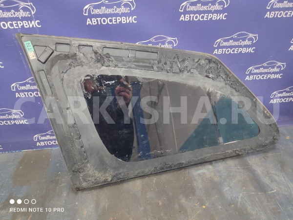 Стекло заднего правого крыла SsangYong Kyron Ssang Yong Kyron оригинальный номер 7926009020