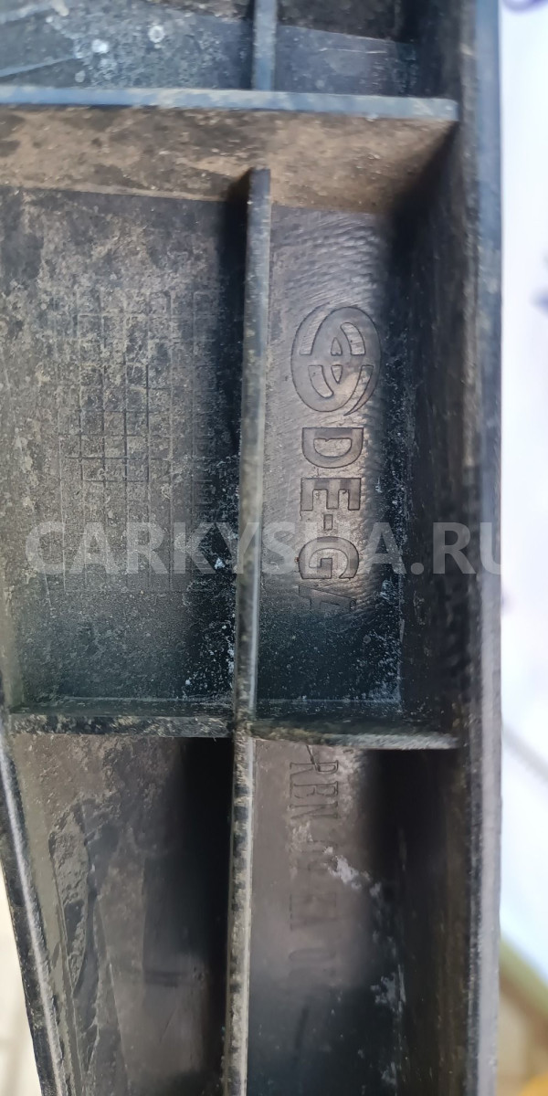 Решетка бампера внутренняя Рено Канго Renault 20 оригинальный номер REN09KA007