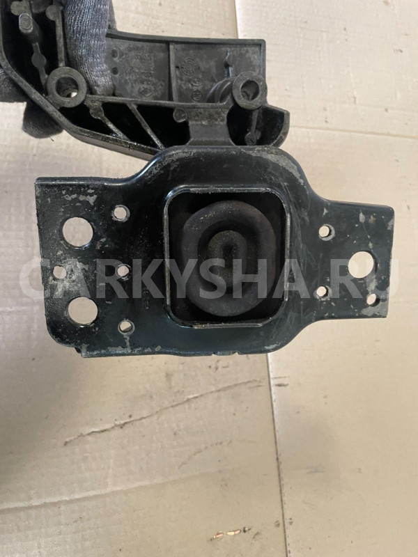 Подушка двигателя правая RENAULT Megane II Renault 20 оригинальный номер 8200904700