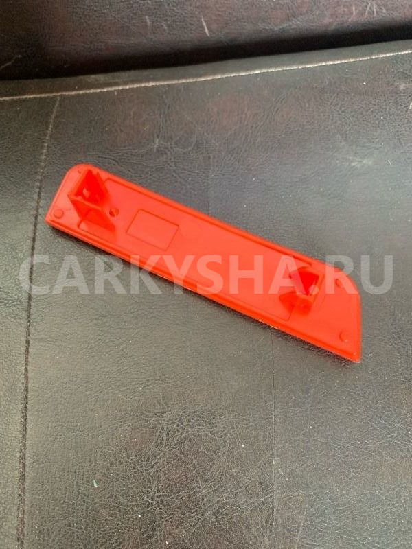 Отражатель в бампер зад лев Duster 10-21/Sandero 2 Renault 15 оригинальный номер RNL0579315L