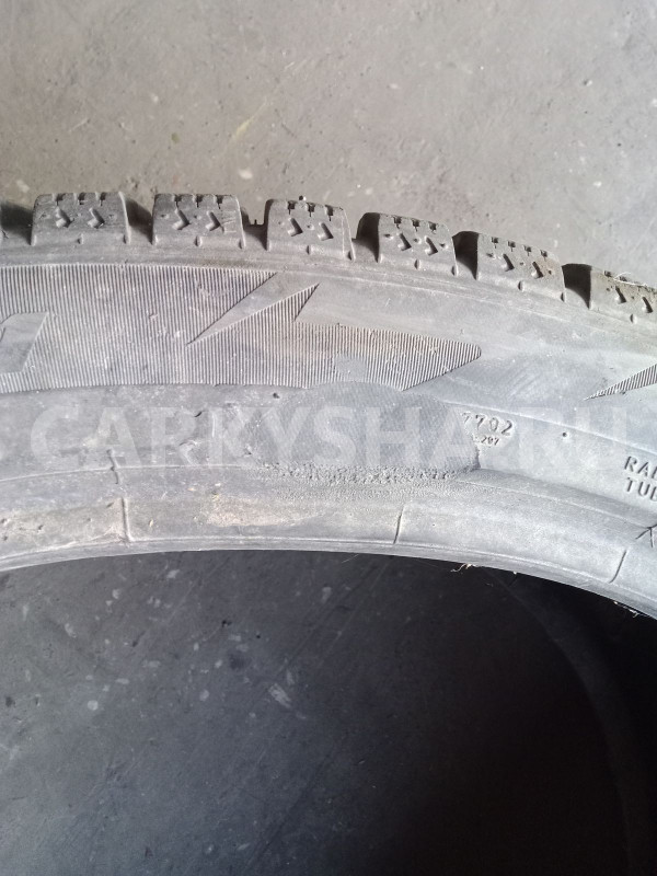 Шины Pirelli Ice Zero 265/40 R21   