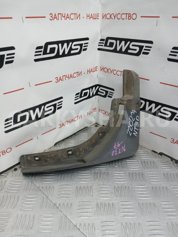 Брызговик Nissan X-Trail 