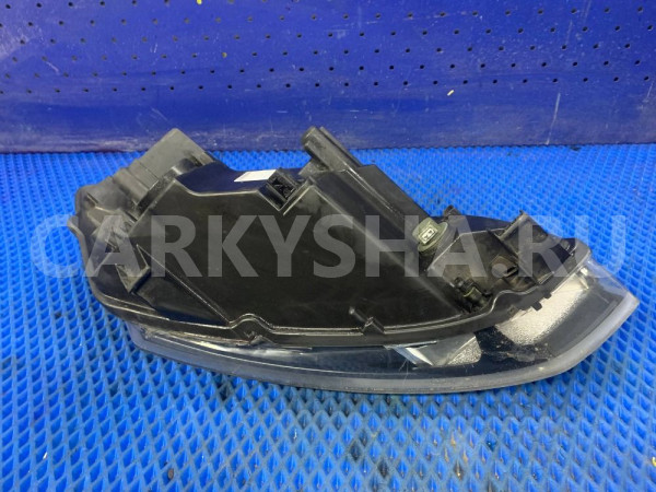 Фара левая оригинал дорест Volkswagen Polo 5 Volkswagen Polo оригинальный номер 6RU 941 015