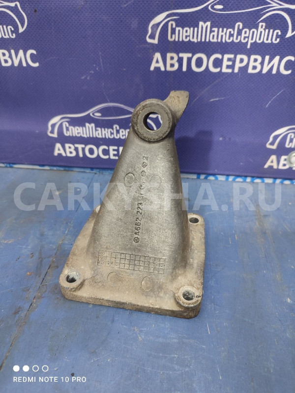 Кронштейн  двигателя левый Ssang Yong Rexton D27 Ssang Yong Rexton оригинальный номер 6622234104