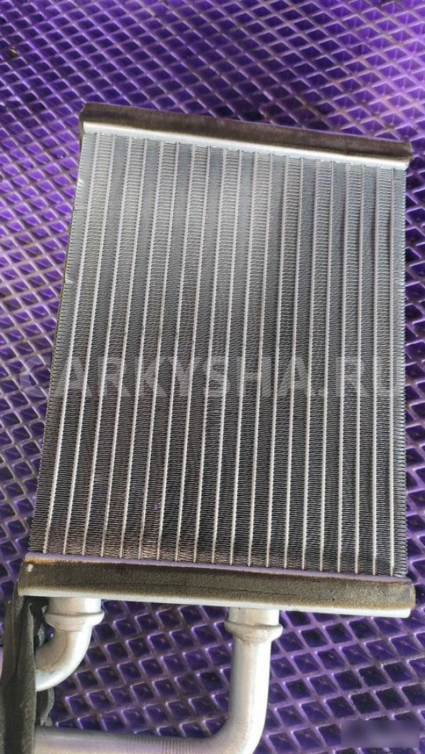Радиатор печки Mitsubishi Lancer 9 Mitsubishi i 