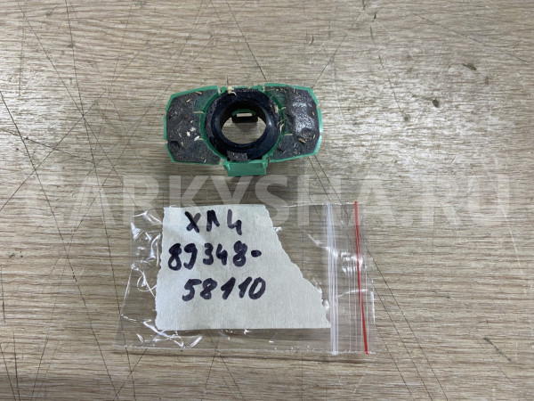Фиксатор датчика парктроника Toyota Highlander IV (U70) оригинальный номер 89348-58110