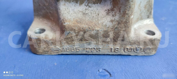 Кронштейн двигателя левый SsangYong Kyron Actyon Ssang Yong Actyon оригинальный номер 6652231804